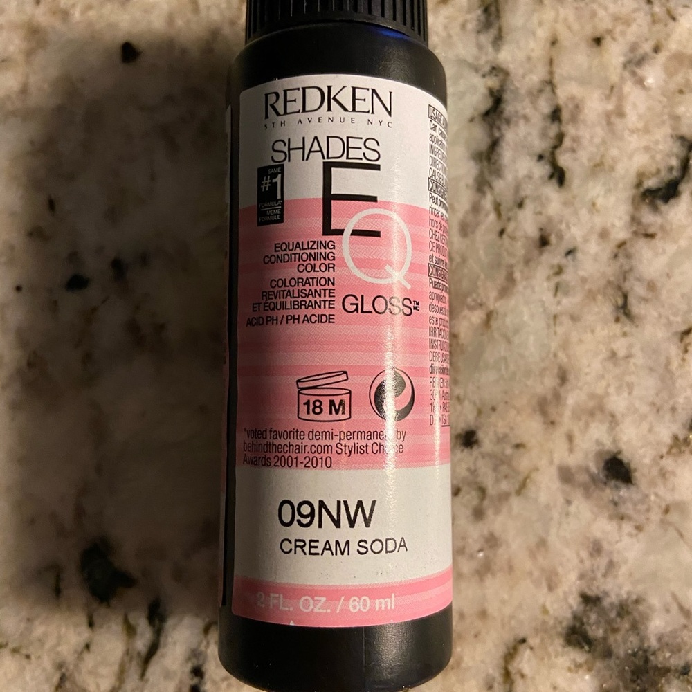 COPY - 09NW Shades eq redken toner 2oz bottle